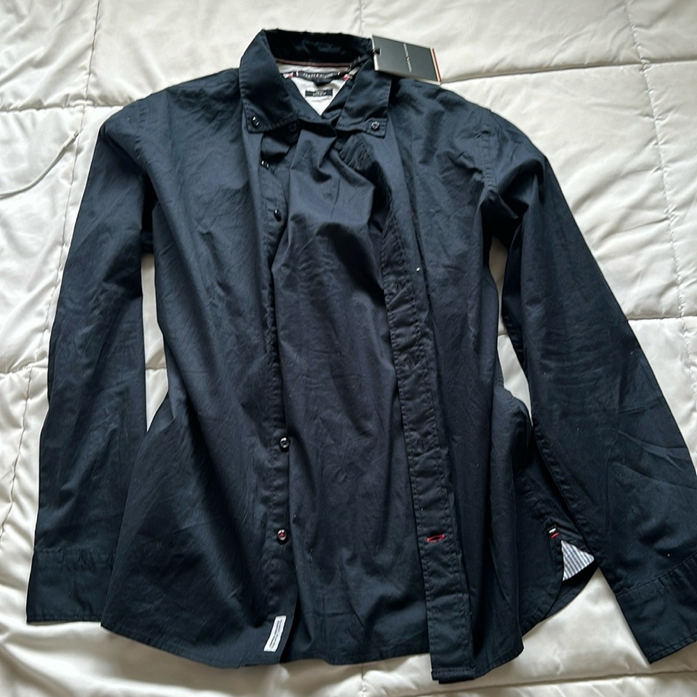 Tommy Hilfiger blue button down